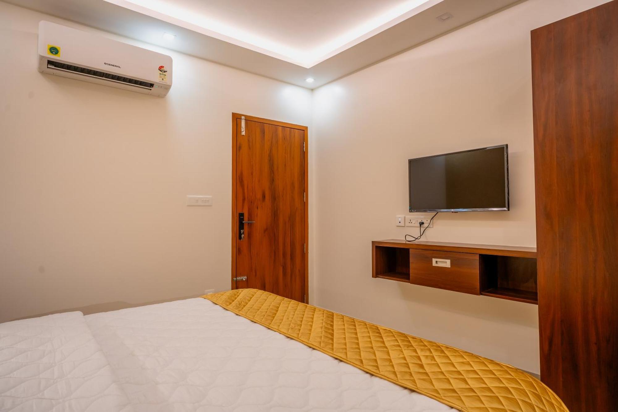 Отель Metro Residency Tirur Экстерьер фото