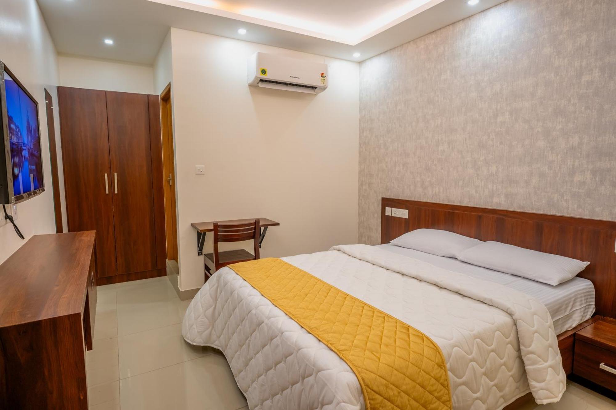Отель Metro Residency Tirur Экстерьер фото